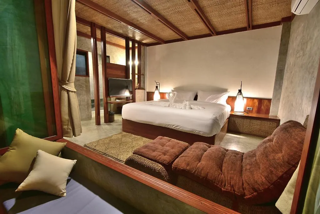 Sai Daeng Resort Ko Tao 4*,  Tailândia