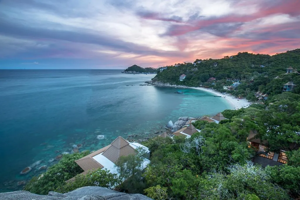 Sai Daeng Resort 4*, Тау